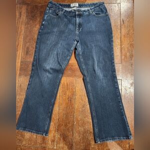 L.L. Bean Women's Classic Fit Straight Blue Jeans Size 12P‎